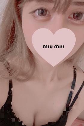望月うらら