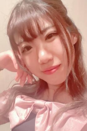 岸梓紗