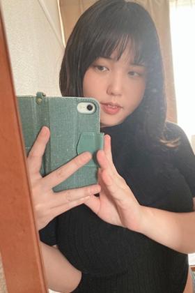 美月めぐみ