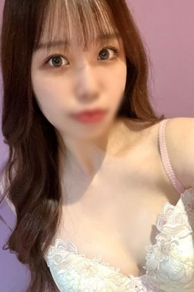 睦月もな
