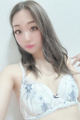 荒木めいさ