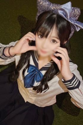 涼凪みあ