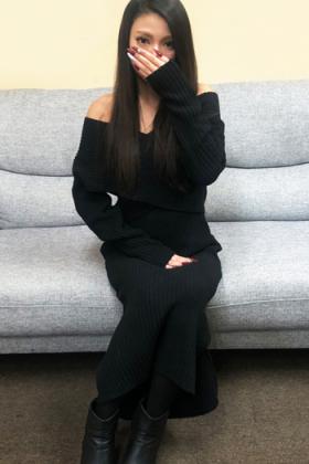 新垣　りな