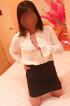 川上　あや
