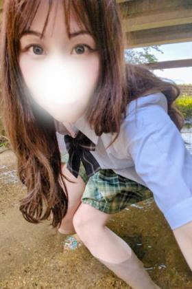 一咲みゆゆ