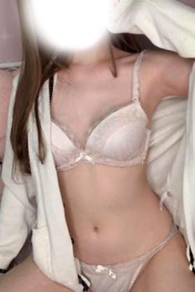 青井ももか